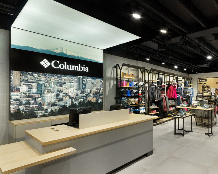Columbia flagship discount store