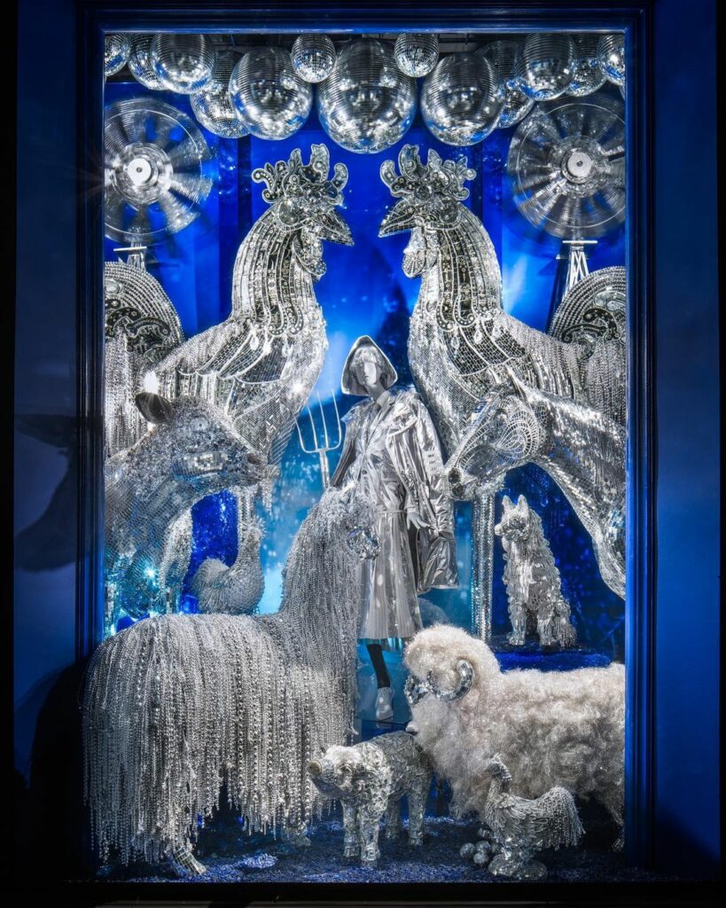 Bergdorf Goodmang window display based on glitter and silver. 